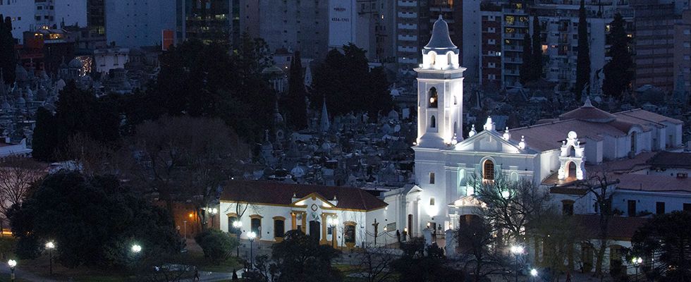 Vista de la Basílica Nuestra Señora del Pilar en Buenos Aires - Crédito Ente de Turismo CABA