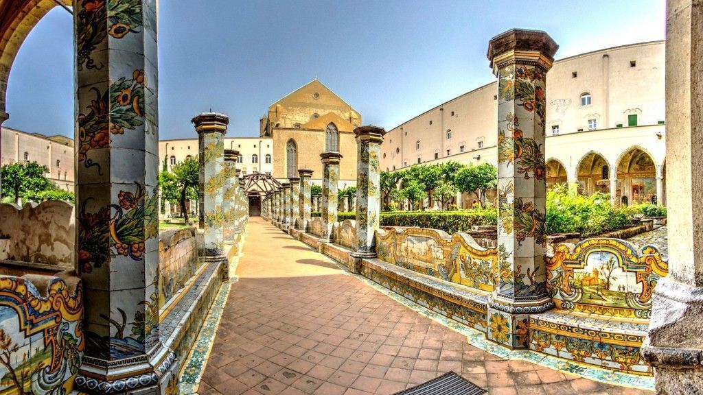 Mayólicas en el Monasterio de Santa Chiara