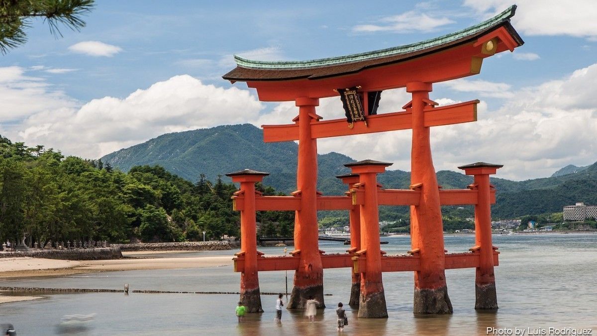 Santuario de Itsukushima en hiroshima Japón