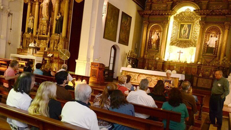 Interior  de  la Iglesia Jesuítica Nuestra Señora de los Milagros en la Ciudad de Santa Fe