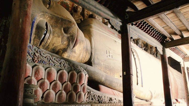  El Nirvana del Buda Shakyamuni  - Ruta de la Seda -  Crédito: VísteteQueNosVamos 