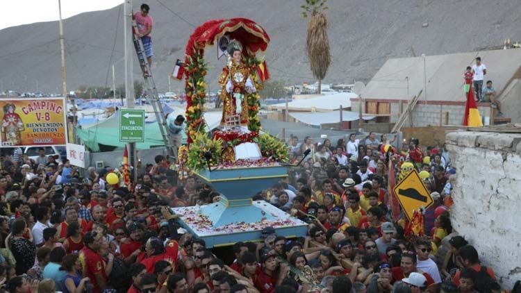 Imagen procesional de San Lorenzo - Fiestas religiosas chilenas - Crédito Iglesia de Iquique
