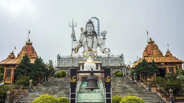 Solophok Chardham, templo recién construido en Sikkim - Crédito: ewsholidays.com