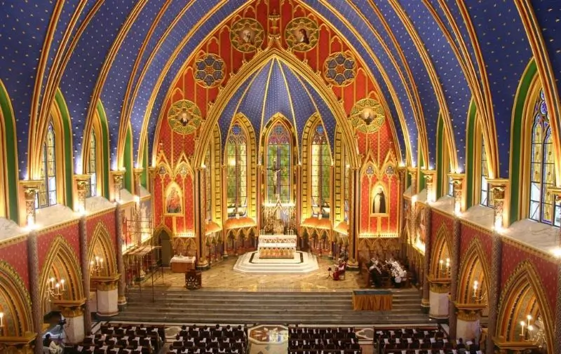 Interior de Iglesia Madre Del Buen Consejo de los heraldos del evangelio