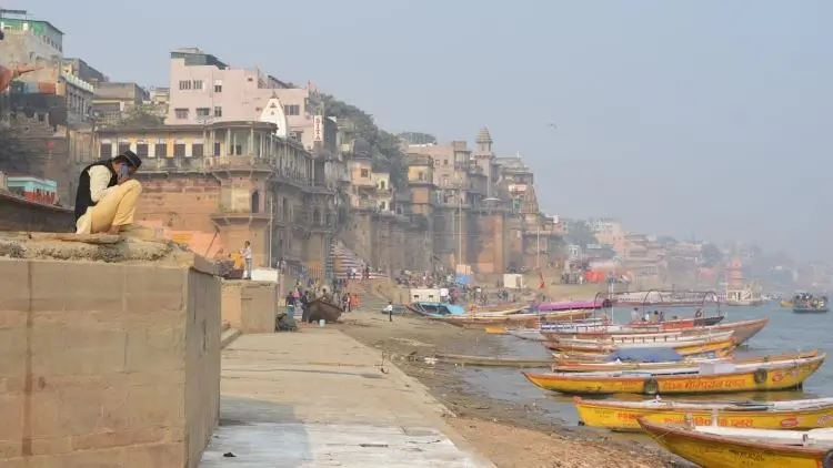 Varanasi: Un viaje al corazón espiritual de la India Turismo Religioso en la India:
