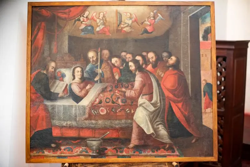 La dormición de la Virgen María en el oratorios del niño dios