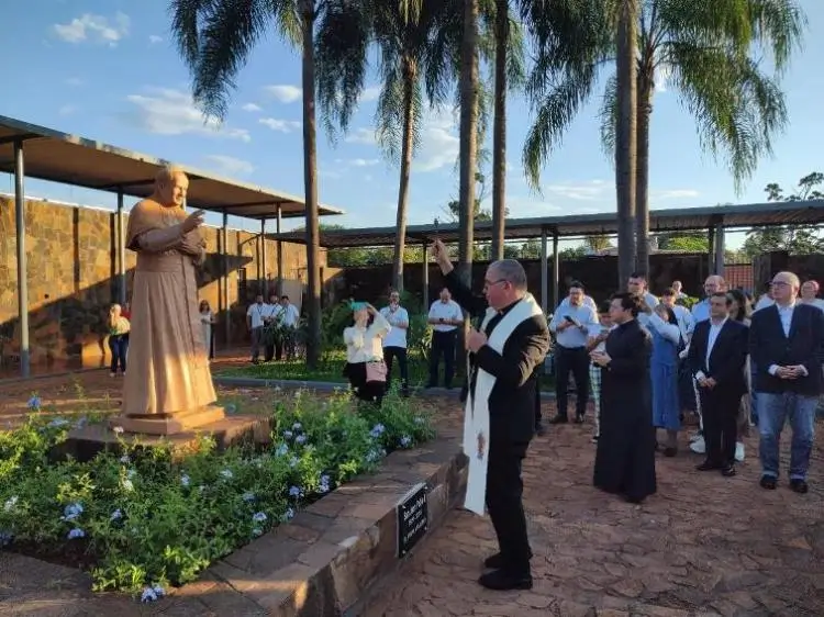 La estatua de San Juan Pablo II en Iguazú Foto: Gentileza de Elterritorio.com.ar