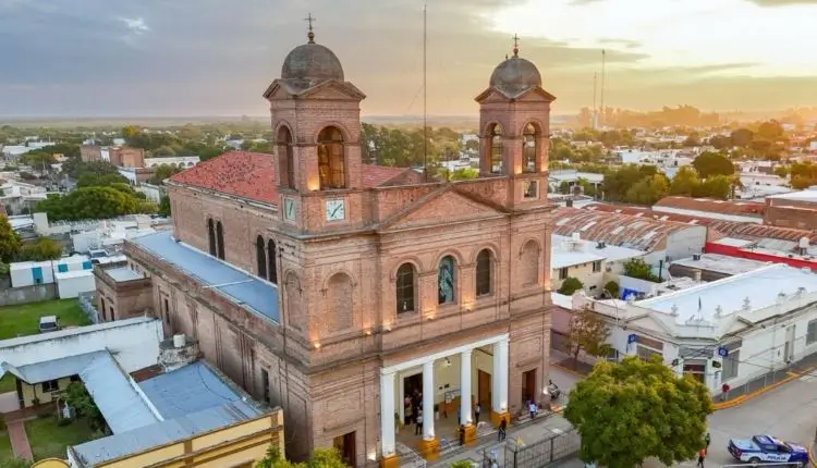 La Parroquia de Villa Santa Rosa fue declarada Santuario