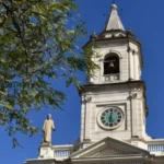 Esta es la fachada de la Iglesia Nuestra Señora de La Merced en la ciudad de Corrientes, Argentina.